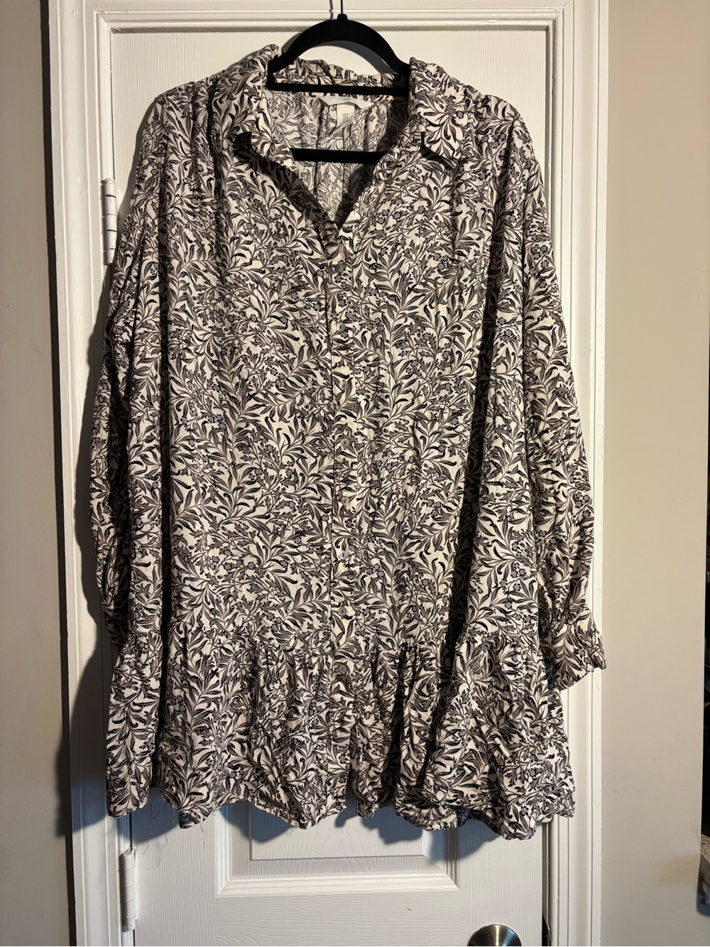 H&M Women’s Micro Button-Front Shirt Dress - size XL